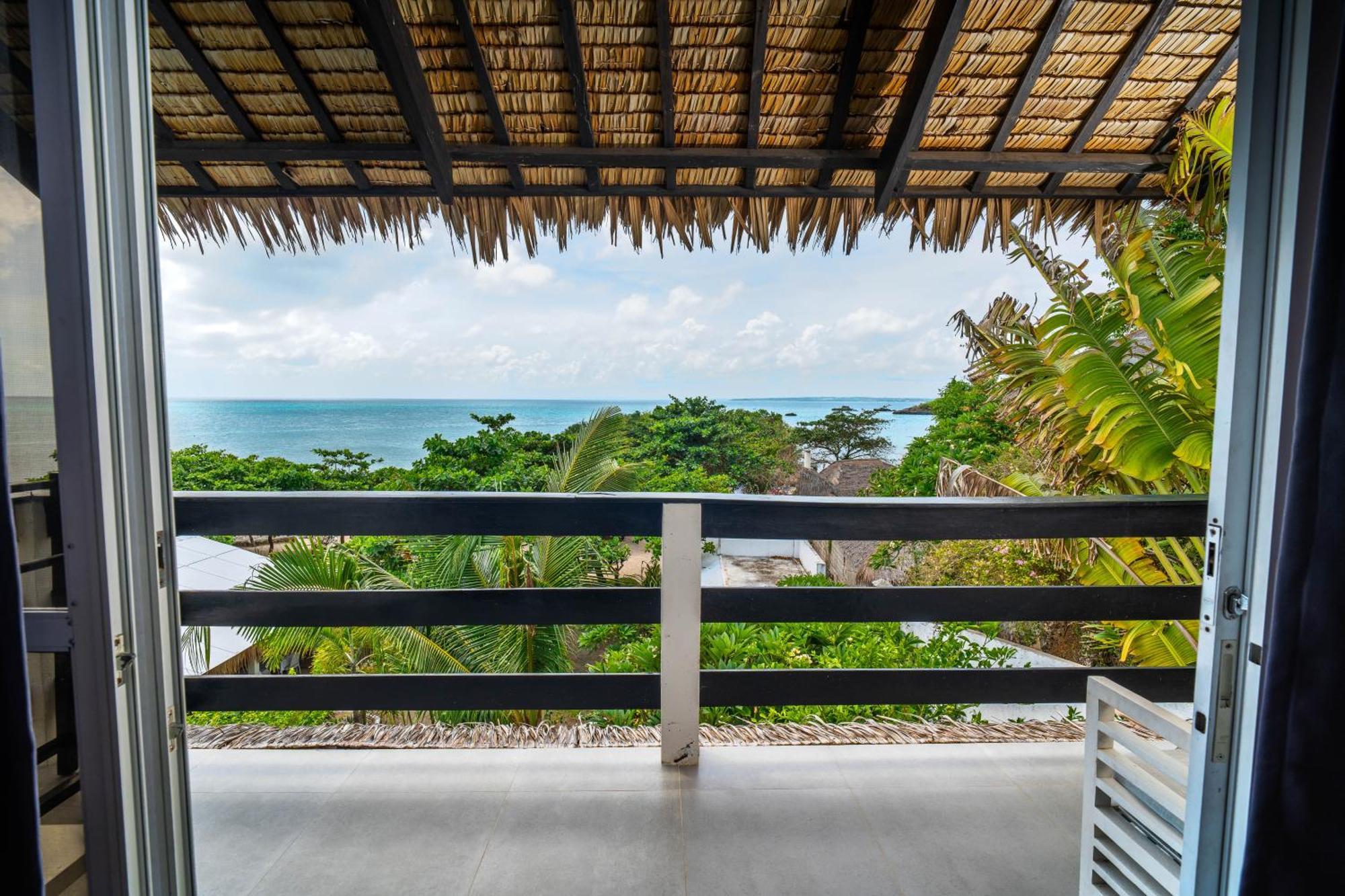 Blanco Beach Resort Malapascua Exterior foto